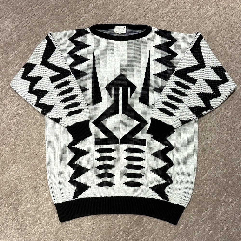 Memphis-style 80s Crew Neck Sweater
